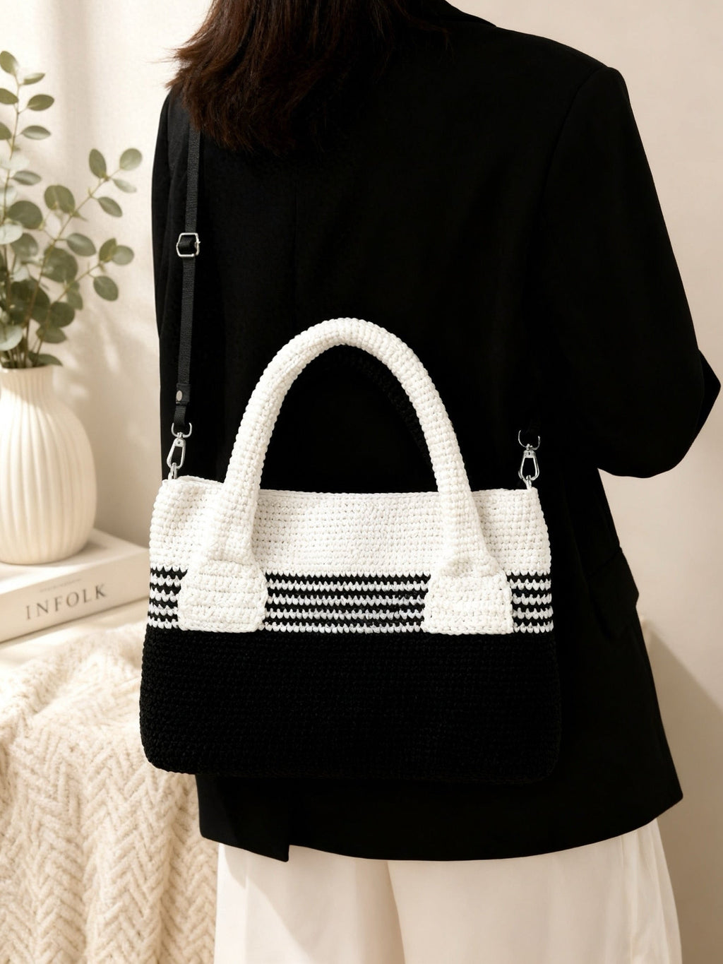 Minimalist Crochet Tote Bag